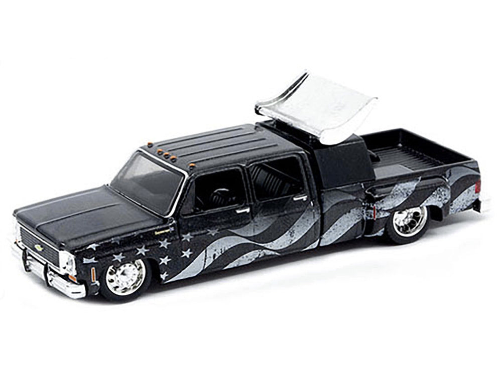 1973 Chevrolet Cheyenne Super 30 Pickup Truck Black with American Flag Graphics Limited Edition to 8250 pieces Worldwide 1/64 Diecast Model Car by M2 Machines