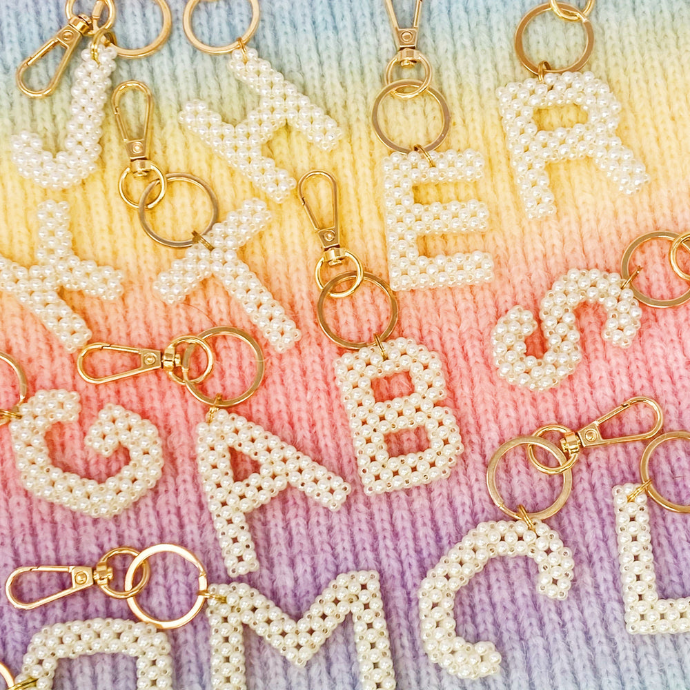 Håndstrikket Retro Perle Initial Nøglering