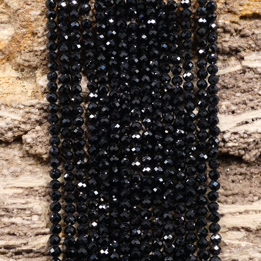 Black Spinel Micro Faceted Round