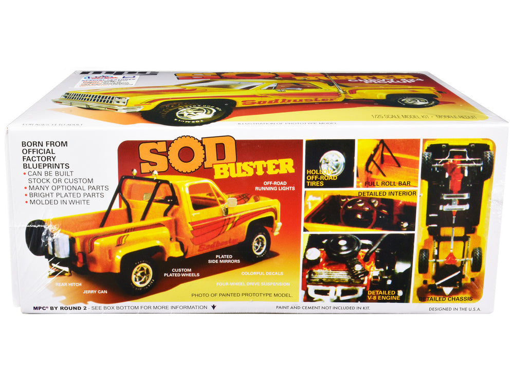 Skill 2 Model Kit 1981 Chevrolet 4x4 Stepside Pickup Truck 