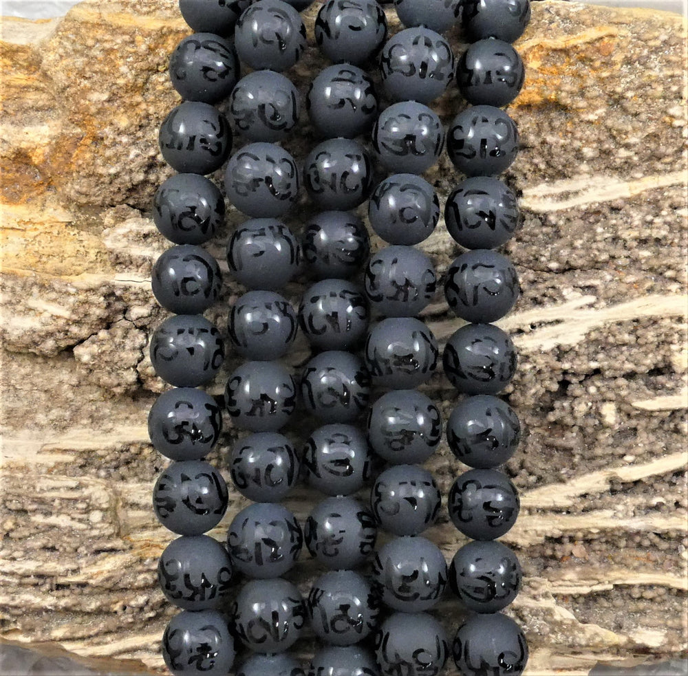 Matte Onyx w/ Mantra Symbol, Round