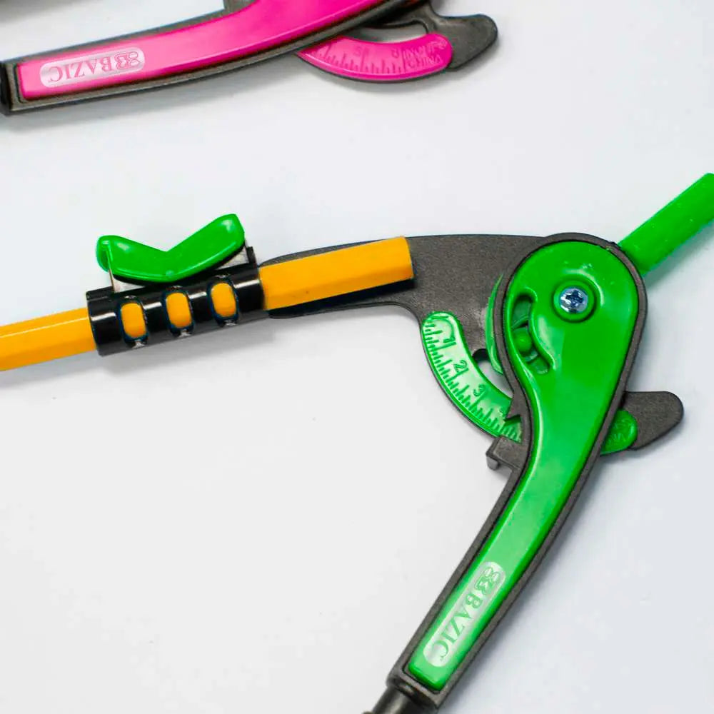 Skala-armskompas med træblyant nr. 2 – tilfældig farve 